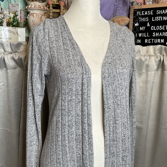 Rue21 Gray Long Cardigan Sweater Oversized Small - Picture 3 of 9